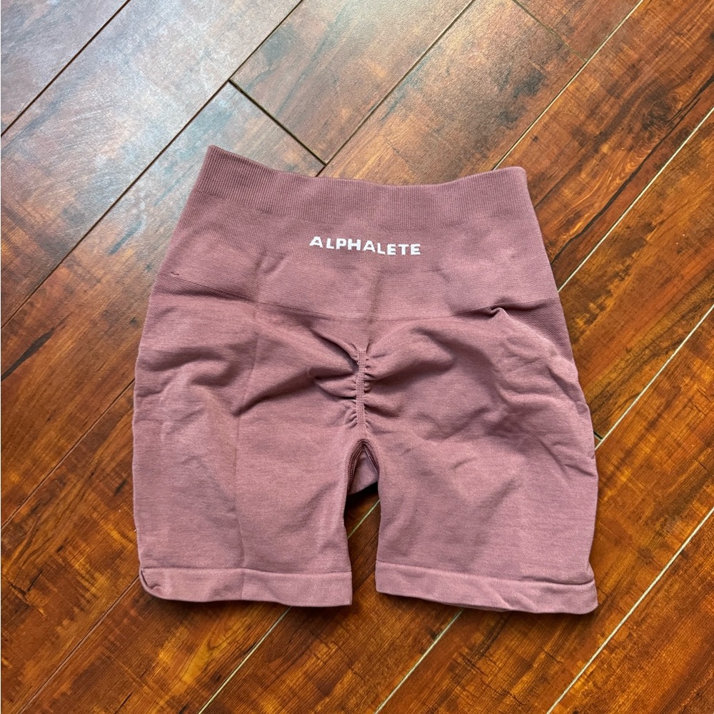 Mauve Alphalete amplify shorts🩷